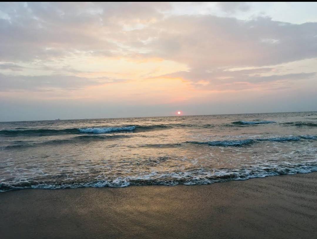 Fullmoon Beach Place Candolim Exterior foto